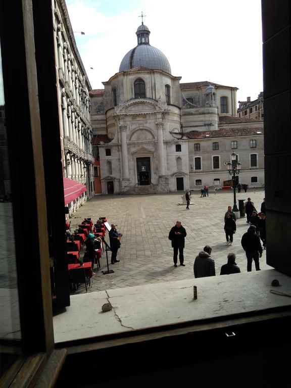 Albergo Al Gobbo Venice Exterior photo