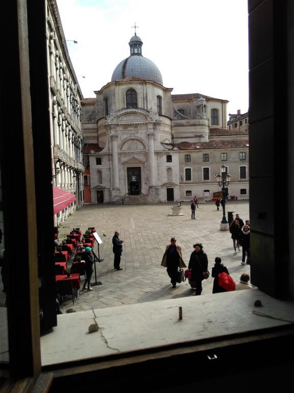 Albergo Al Gobbo Venice Exterior photo